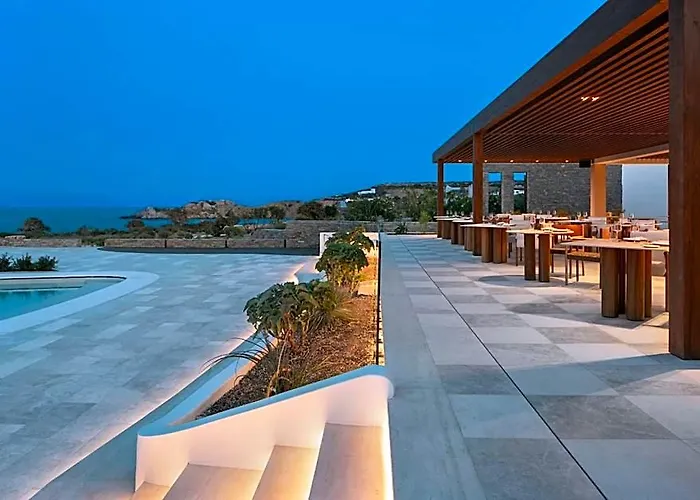 Vione Paros