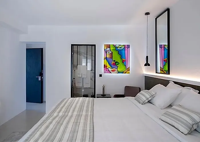 Central Boutique Hotel By Naoussa Hills Adults Only