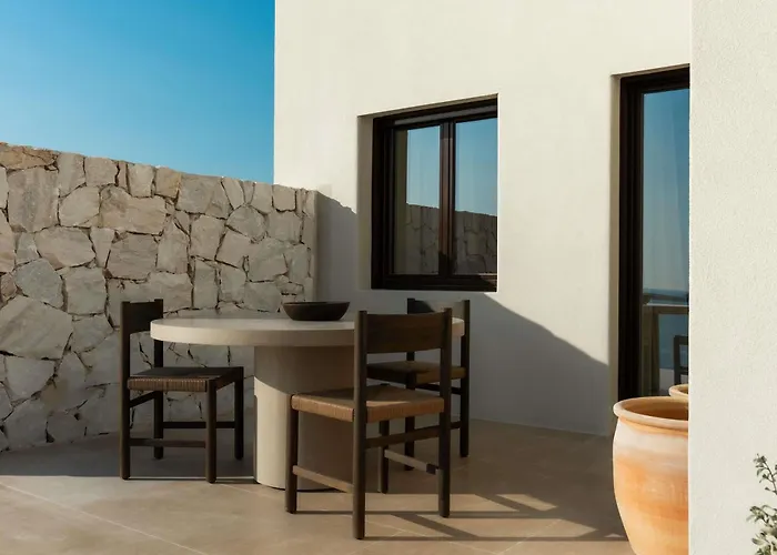Luura - Cliff, Paros, Morgans Originals (Adults Only)